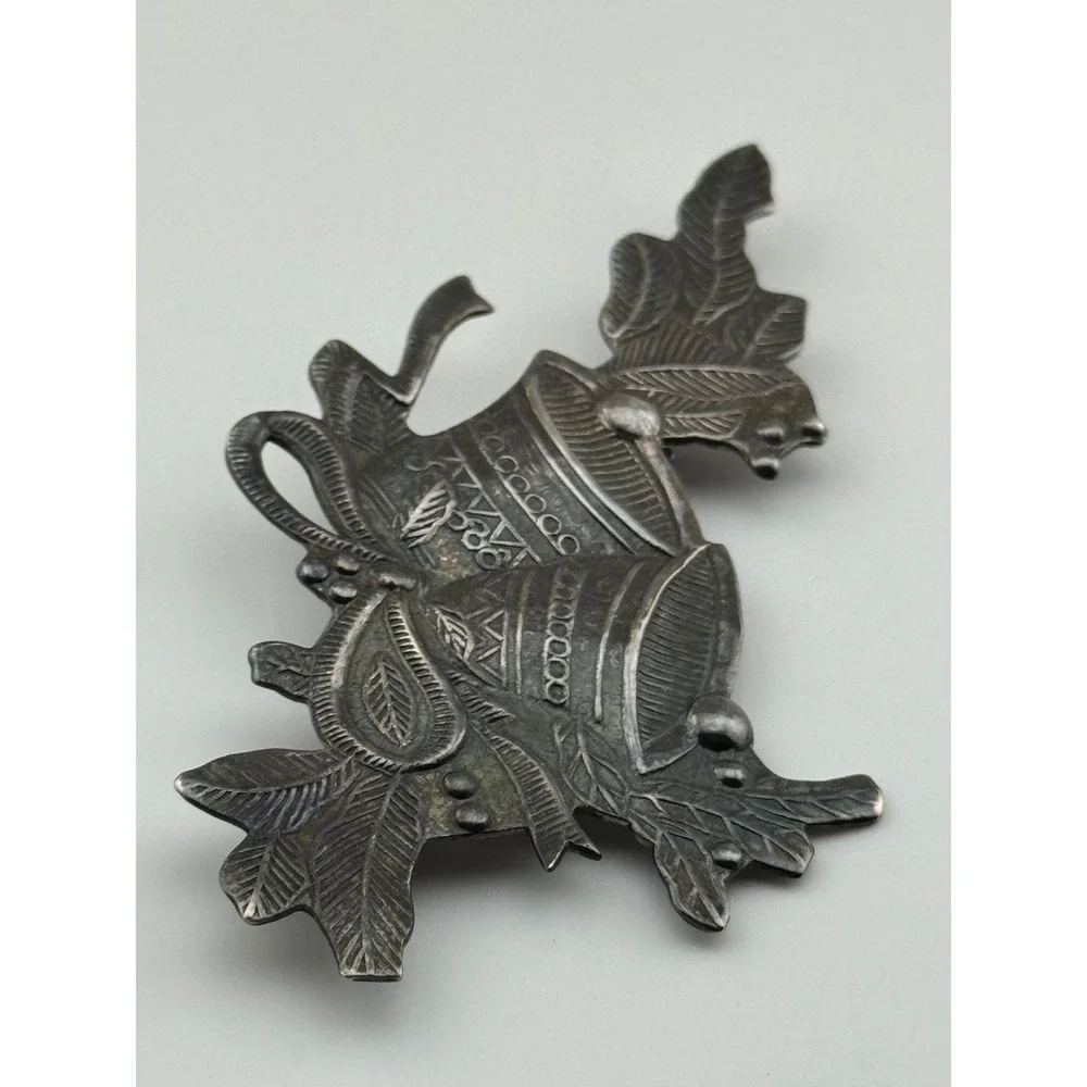 Sterling Silver Christmas Bells Bow Brooch